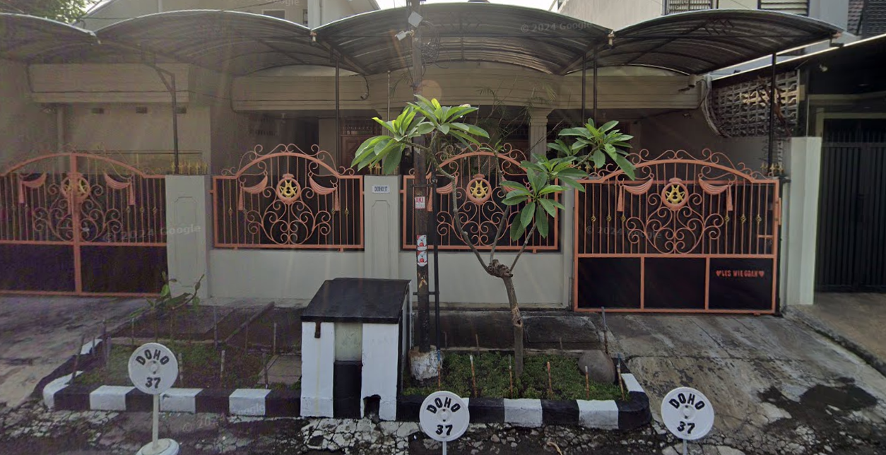 Tempat Les Wie Goan